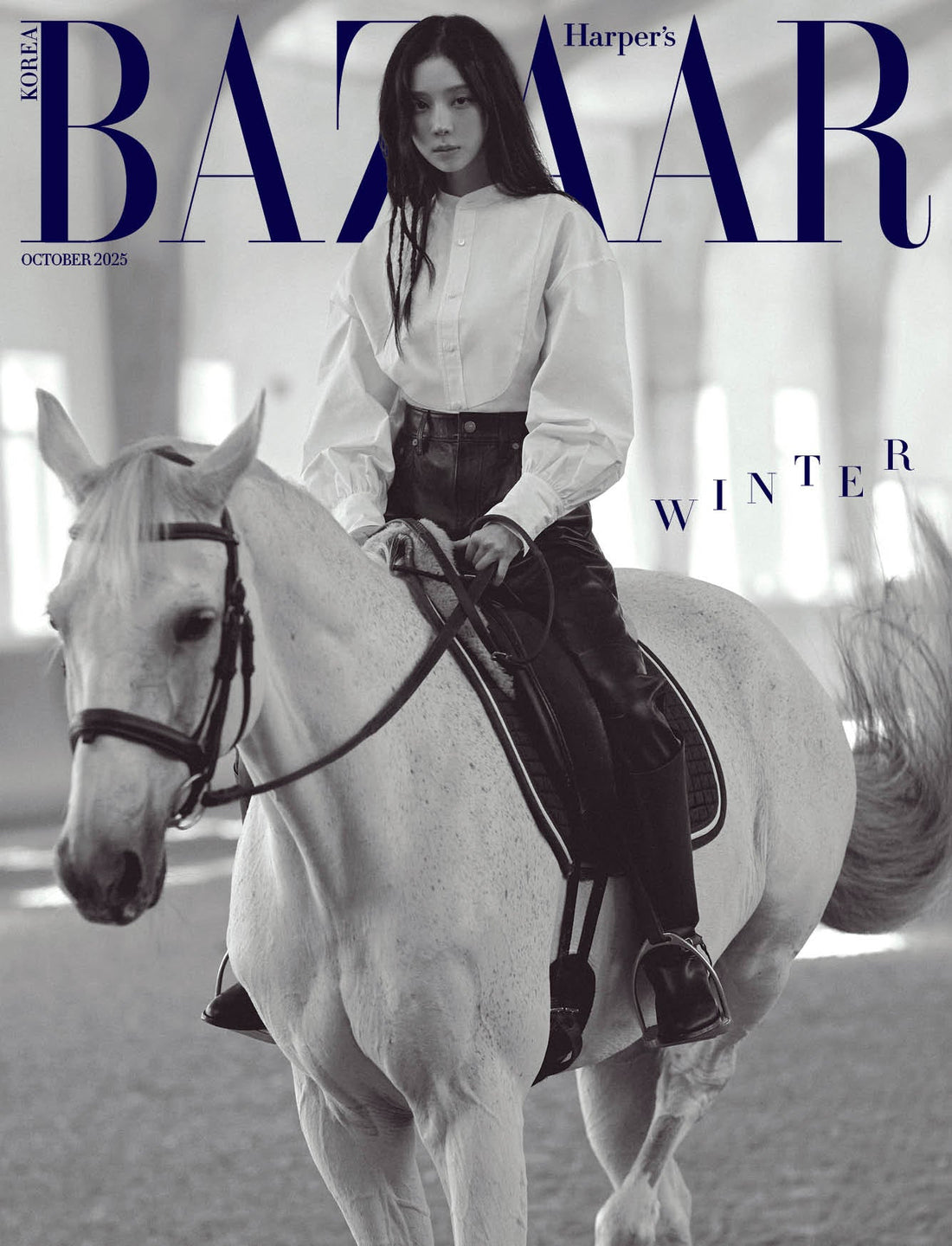 HARPER'S BAZAAR Korea Magazine 2025.10 Cover E - WINTER