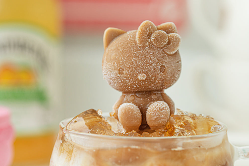 10X10 - Sanrio Hello Kitty 3D Ice Mold