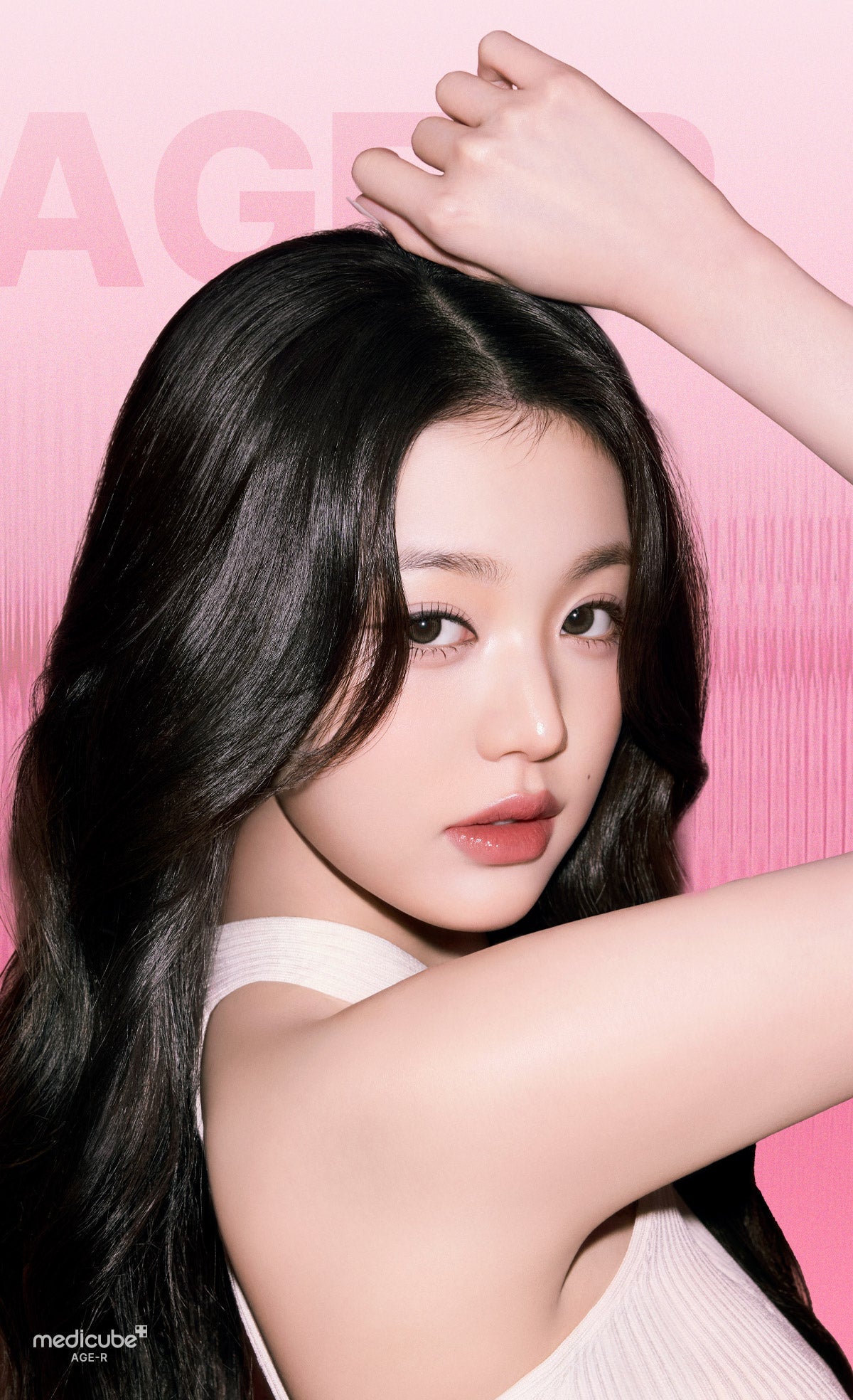 MEDICUBE AGE-R BOOSTER V ROLLER (BEAUTY DEVICE)