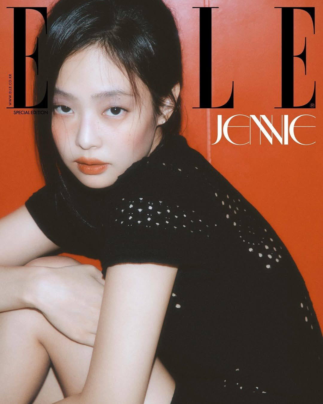 (PRE-ORDER) ELLE Special Edition August 2025 (Cover: BLACKPINK JENNIE)