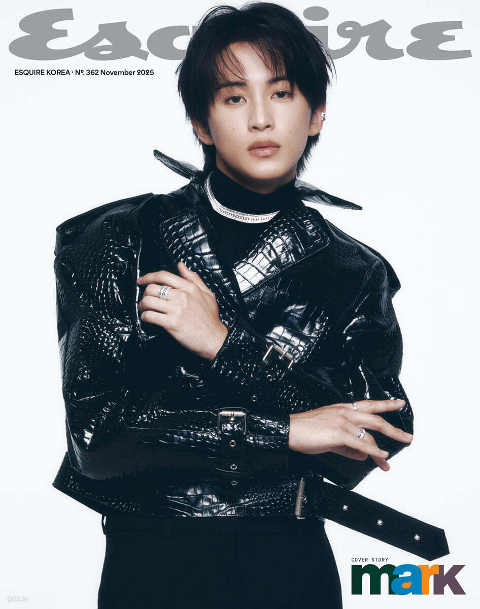 ESQUIRE Korea Magazine 2025.11 - Cover C