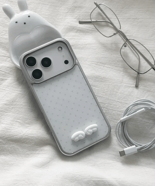 Nineteenfriday - 3D Angel Dot Silver MagSafe Glass Phone Case