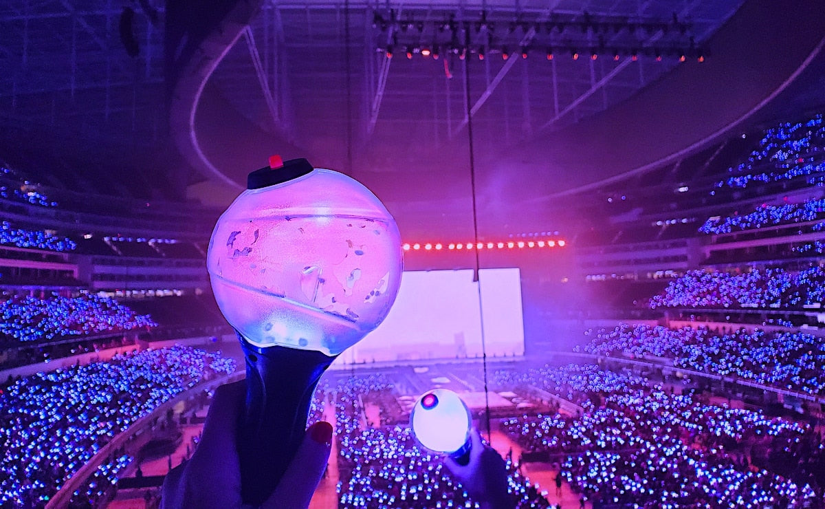 Light Sticks
