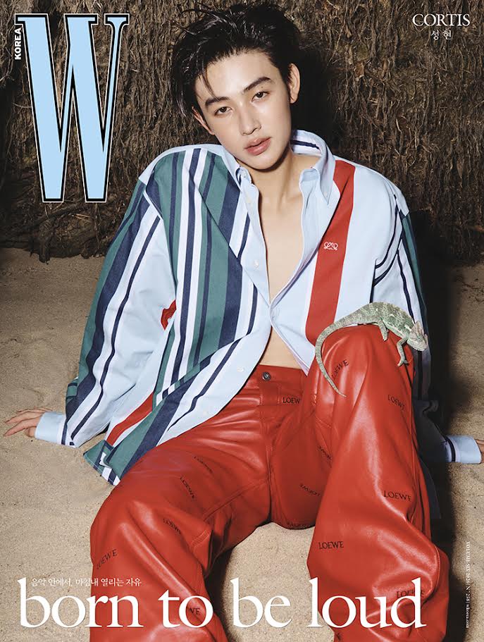 [PRE-ORDER] W Volume 6 Korea Magazine 2026.06 (Cover: CORTIS) - C (SEONGHYEON)