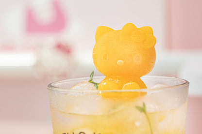 10X10 - Sanrio Hello Kitty 3D Ice Mold
