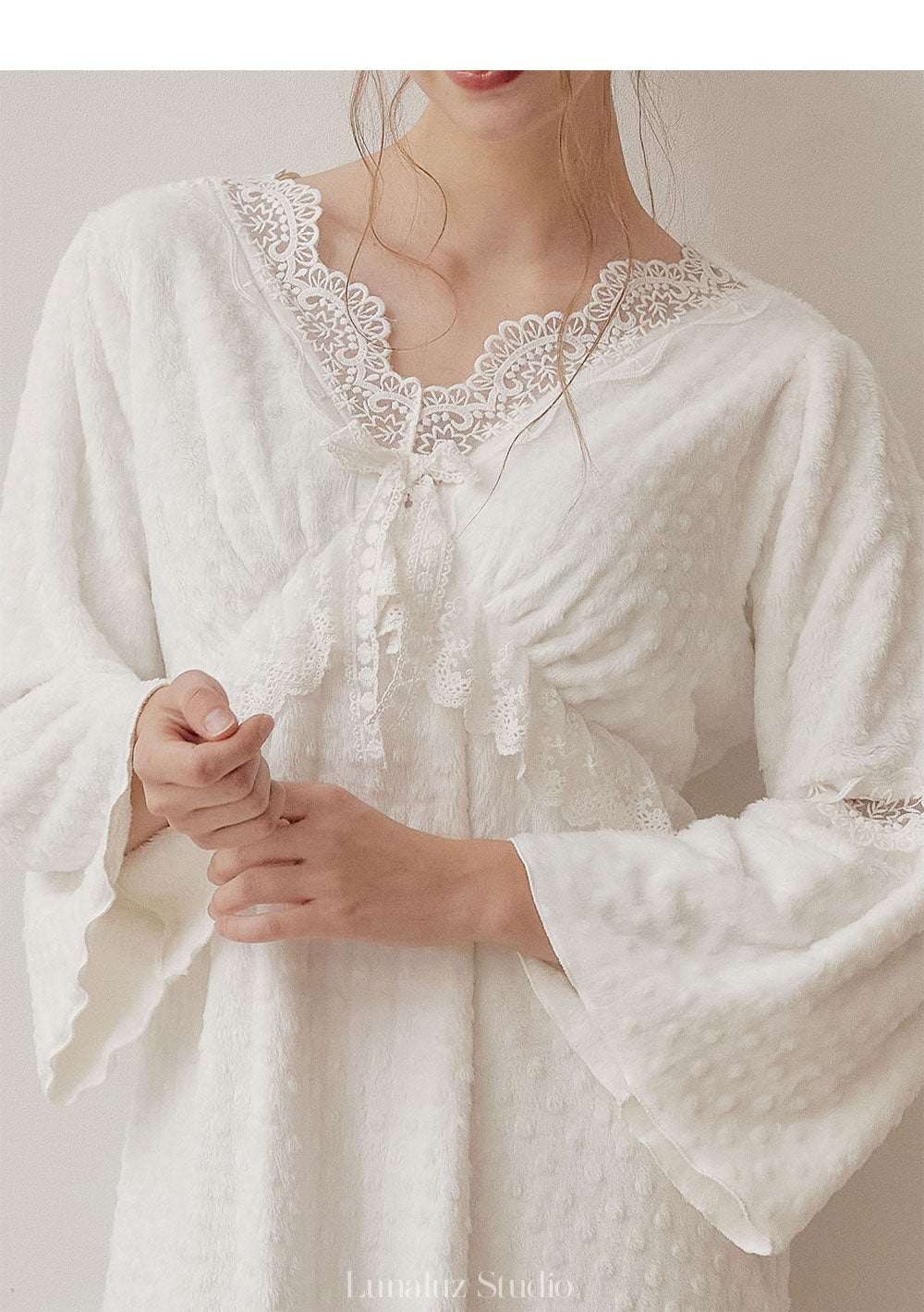 LUNALUZ WOMEN Teresa Embossing Fur Dress Pajama