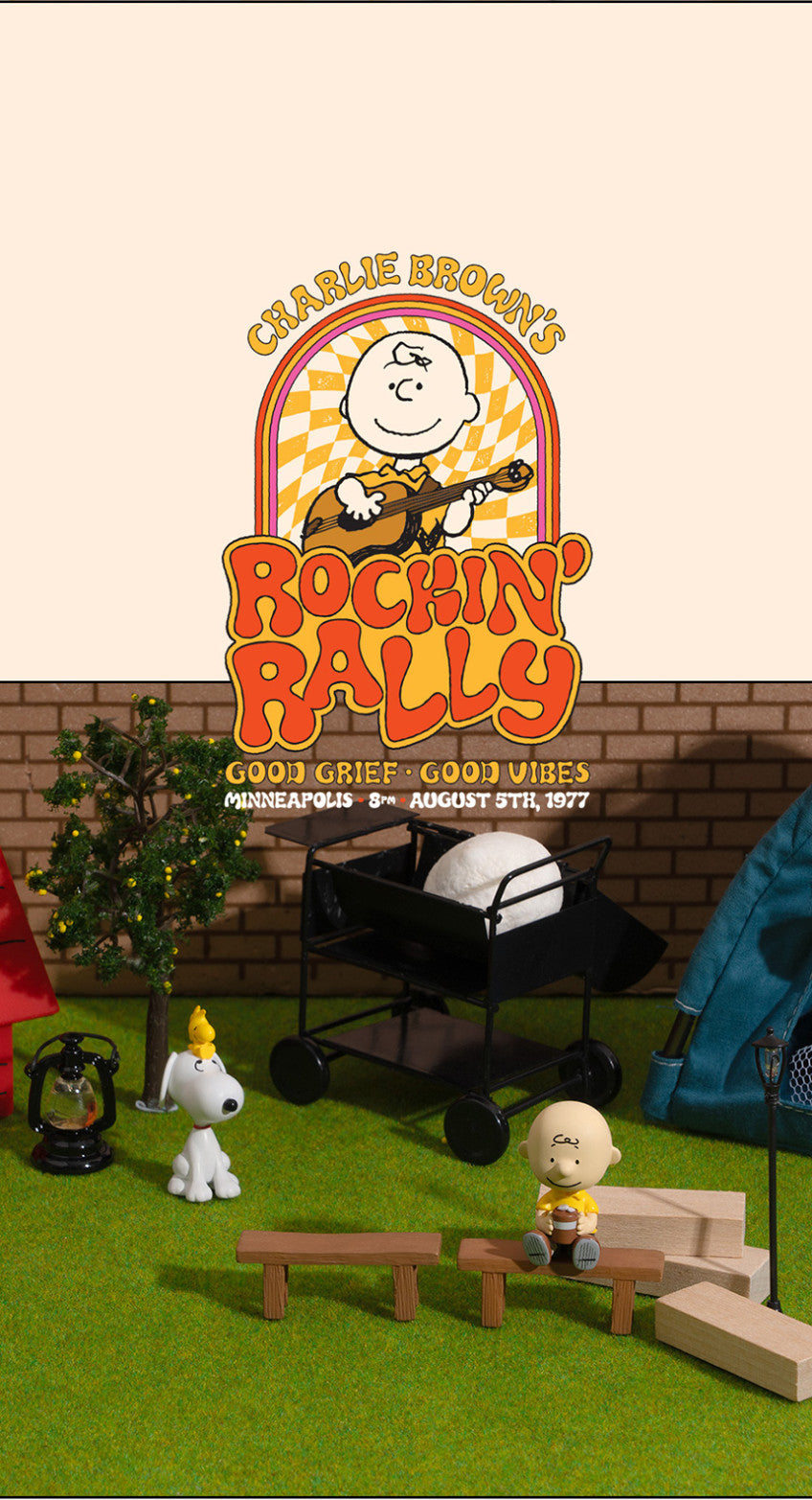 ROYCHE - Peanuts Snoopy Monitor Figure