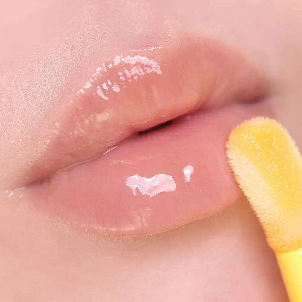 AMUSE x Monchhichi Banana Lip Oil (JANGWONYOUNG Pick) - 03 Manuka Honey