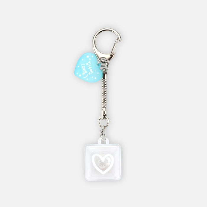 Hearts2Hearts - FOCUS (Key Cap Key Ring)
