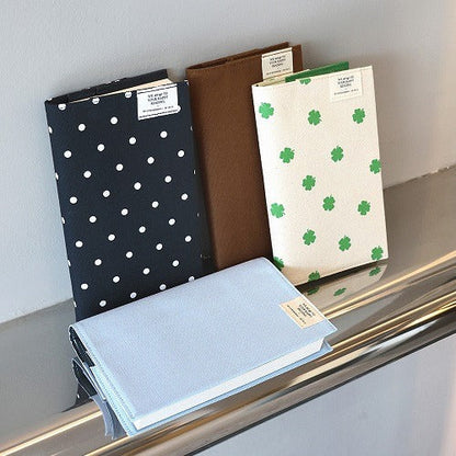 Be on D - Set Up Bookwear