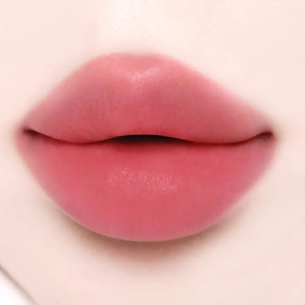WAKEMAKE Soft Blurring Balm Stick Hello Kitty Black Edition [Hello Kitty Black Edition] 21 Chase + Lip Pouch official product image