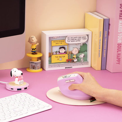 ROYCHE - Peanuts Snoopy Wireless Noise-Free Vertical Mouse